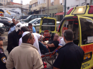 بالصور: شجار يُسفر عن إصابة طفيفة لشاب اثر تعرضه للطعن شمال مدينة يافا 